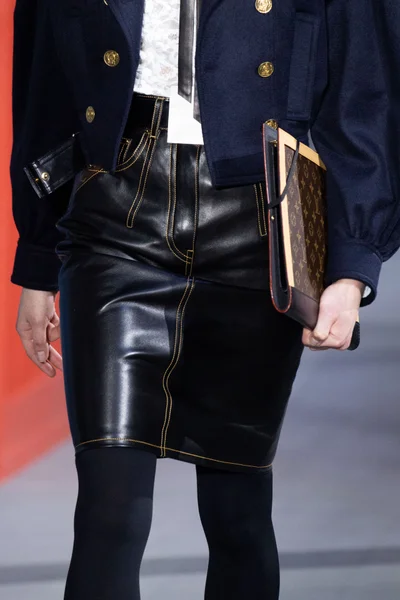Look 137